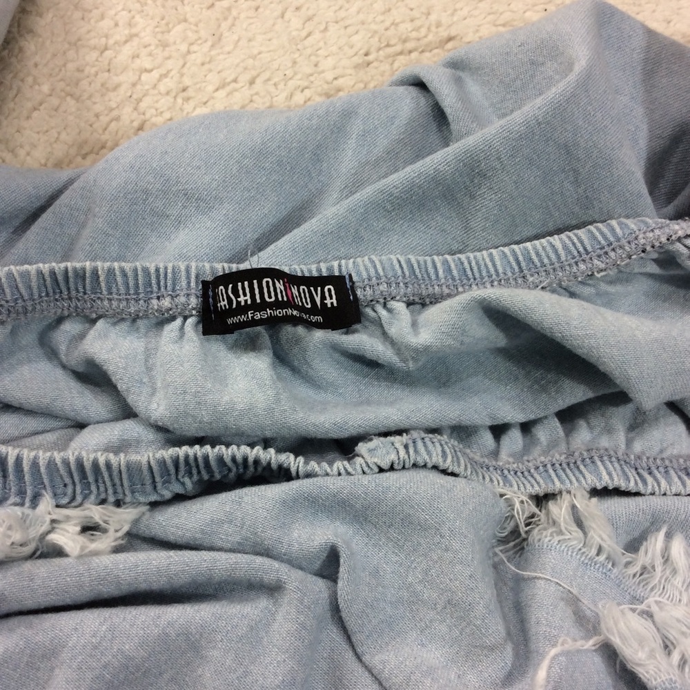Fashion Nova Denim Top Size L - Picture 2 of 6